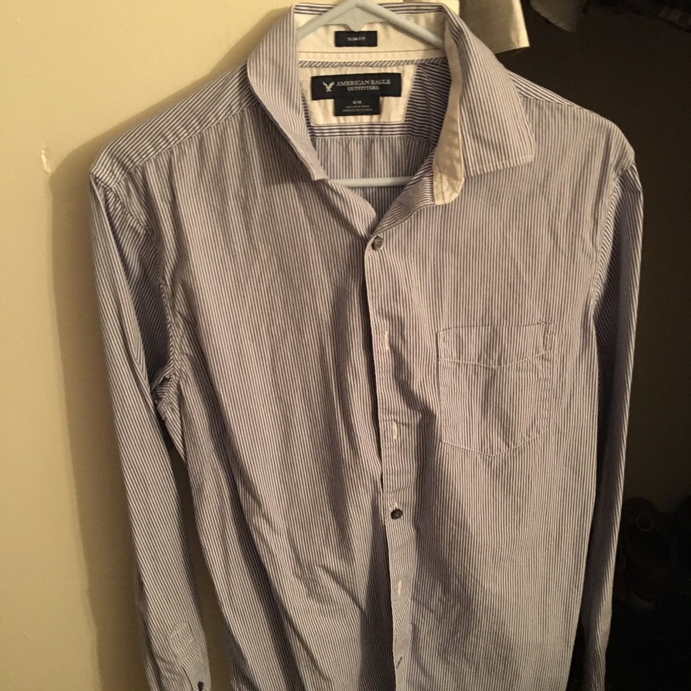 American eagle button shirt
